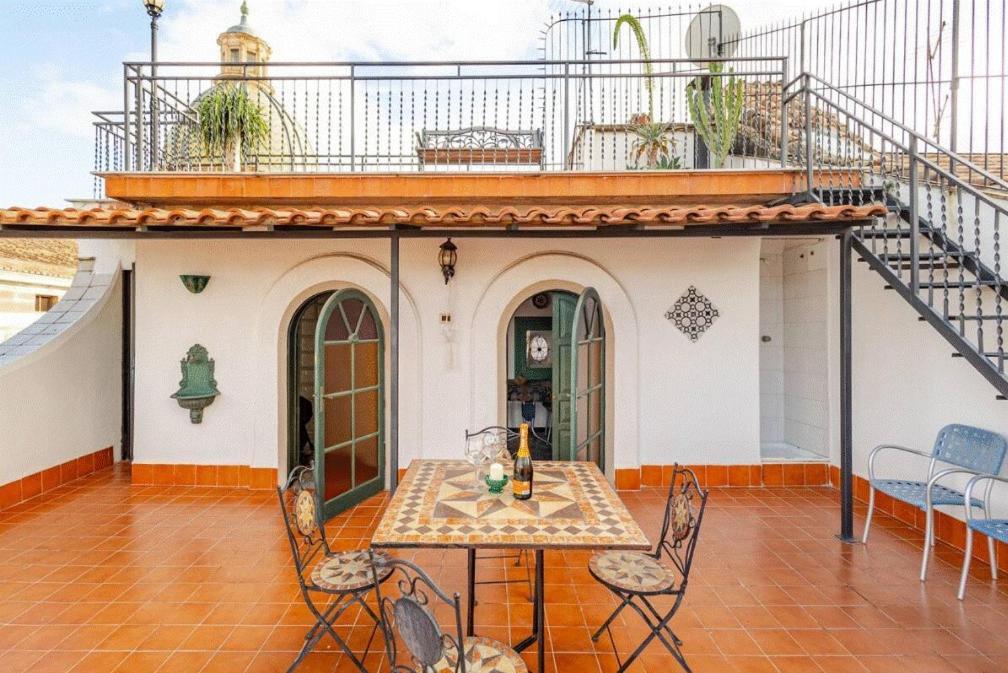 Appartamento Palazzo Viola Palermo Esterno foto