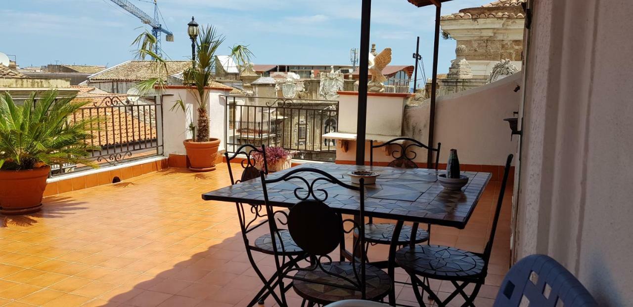 Appartamento Palazzo Viola Palermo Esterno foto